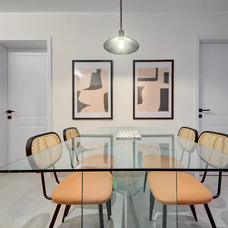 Juliet Residence, 1, Your Away From In By Sf Homes Apartment