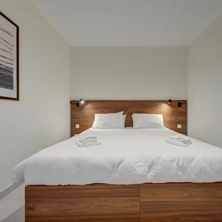 Juliet Residence, 1, Your Away From In By Sf Homes *