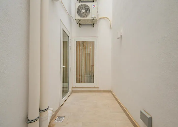 Juliet Residence, 1, Your Away From In By Sf Homes Apartman *