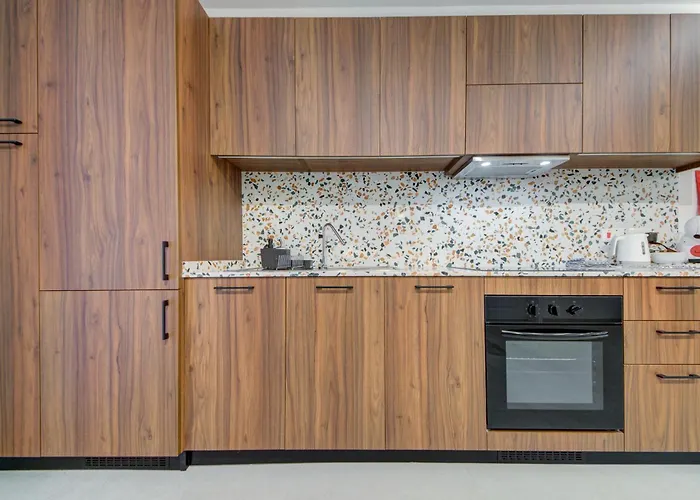 Apartment Juliet Residence, 1, Your Away From In By Sf Homes *