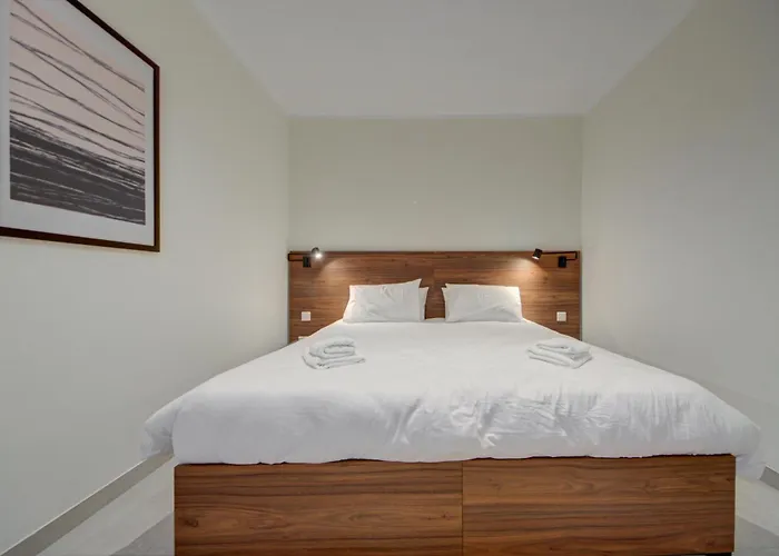 Juliet Residence, 1, Your Away From In By Sf Homes *